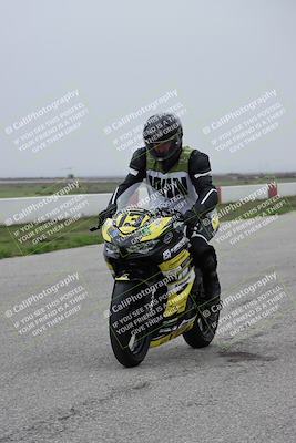 media/Nov-29-2025-TrackDaz (Sat) [[10ae2d9bce]]/Around the Pits/